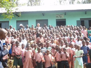 Ambassador and students
